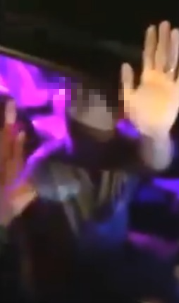 享和街赤膊男疑再爆黑歷史？8年前影片揭遭地盤佬掌摑後狂道歉：對唔住大佬