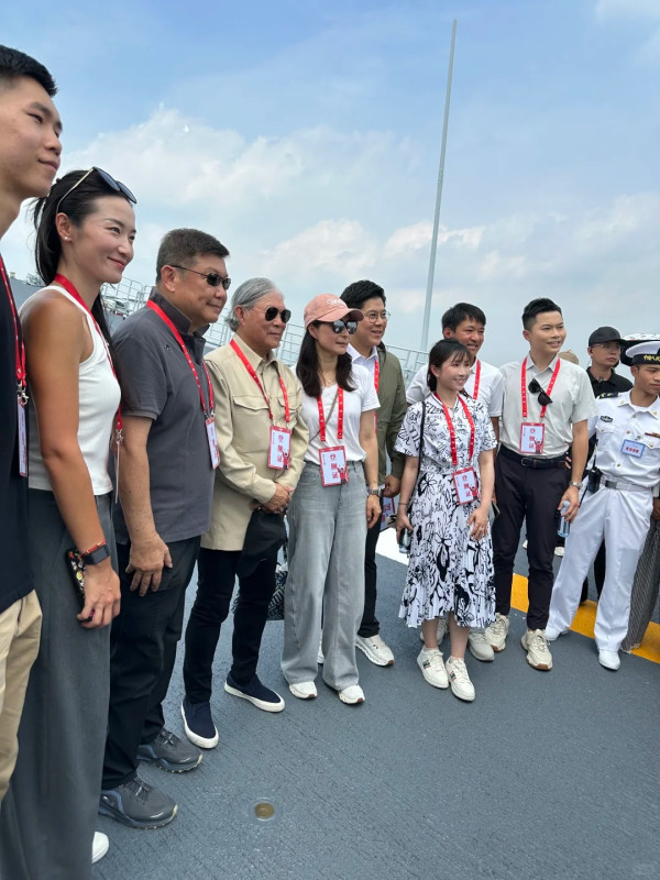 霍啟剛溫柔寵愛郭晶晶,圖片來源︰小紅書@戰腎IgA。