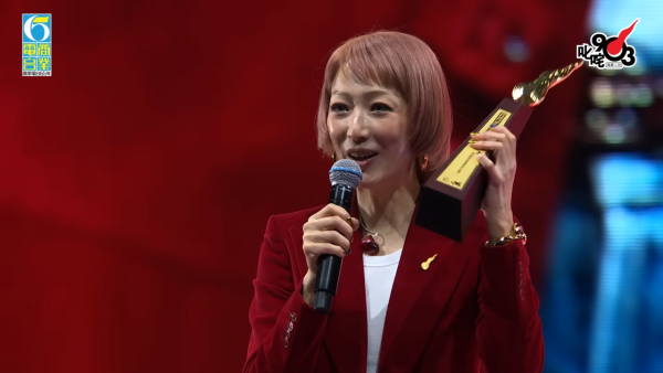花姐疑似失言「我最喜愛獎等如冇實力」 一句KO全港樂壇？張學友王菲「躺著也中槍」