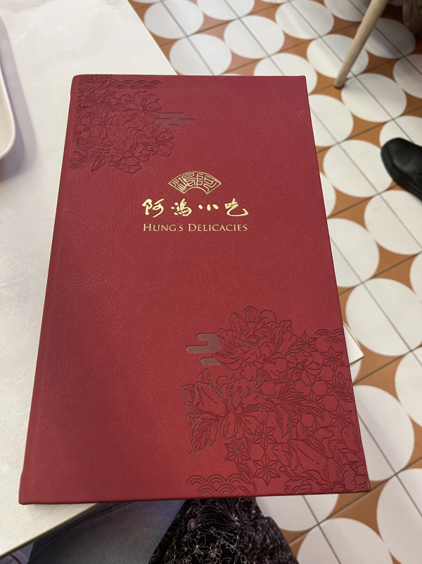 香港機場逾美食餐廳推介10間｜港式茶餐／英式早餐／米芝蓮滷肉飯／豚骨拉麵／千層蛋糕／意式雪糕