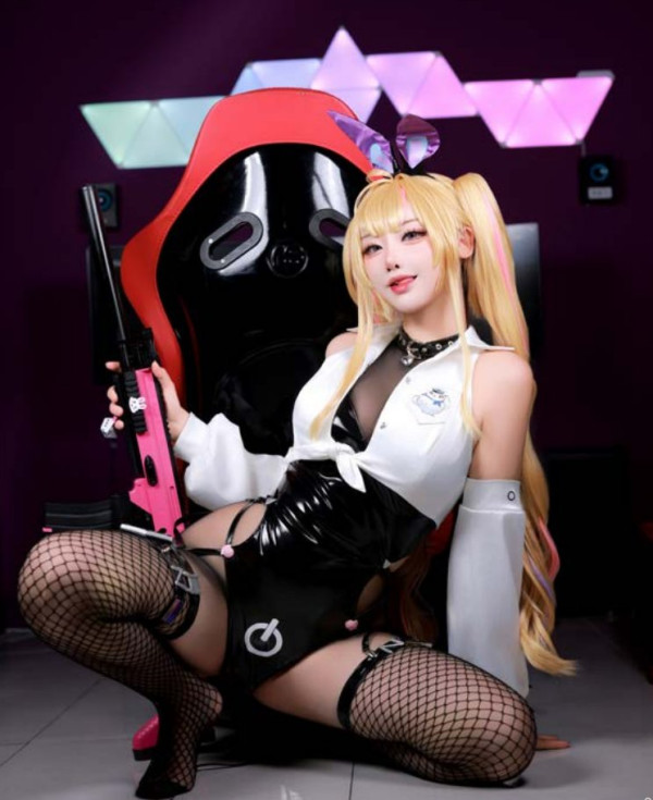 韓國Coser動漫節表現超吸睛 疑惹同台Coser黑面妒忌 檢舉著裝不當大尺度