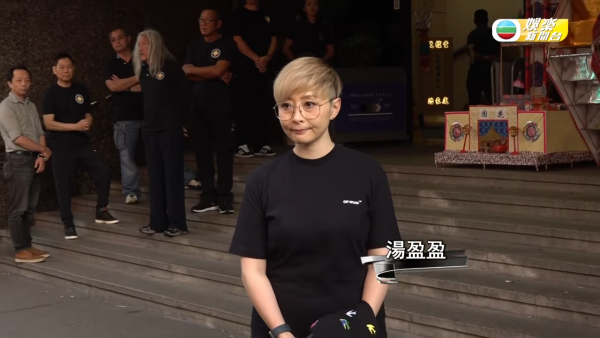 唐佳雪妮夫婦今日設靈舉殯 錢嘉樂代家屬發言 尊重遺願低調處理