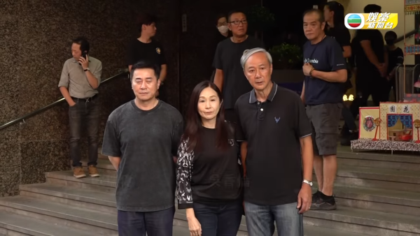 唐佳雪妮夫婦今日設靈舉殯 錢嘉樂代家屬發言 尊重遺願低調處理