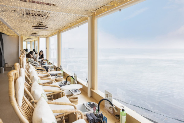 【韓國釜山】白淺灘文化村一日遊 絕美海岸咖啡廳／海景足浴、附交通攻略 