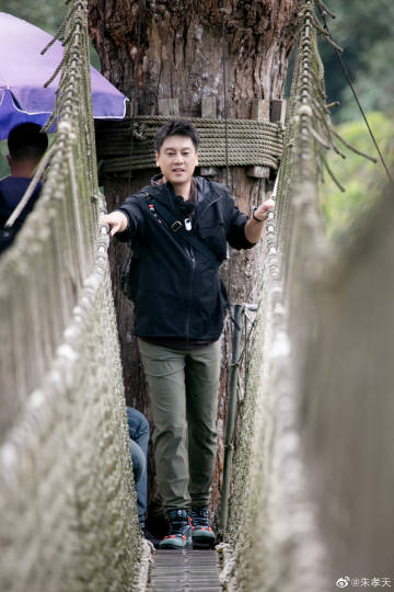 朱孝天近況（圖片來源：微博@朱孝天）