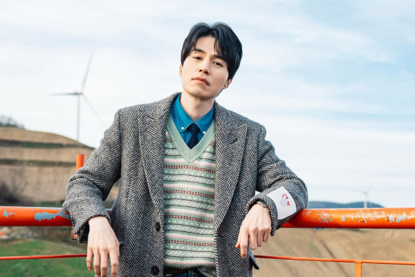 兩人坦言初看劇本覺得無聊(圖片來源：IG@leedongwook_official）