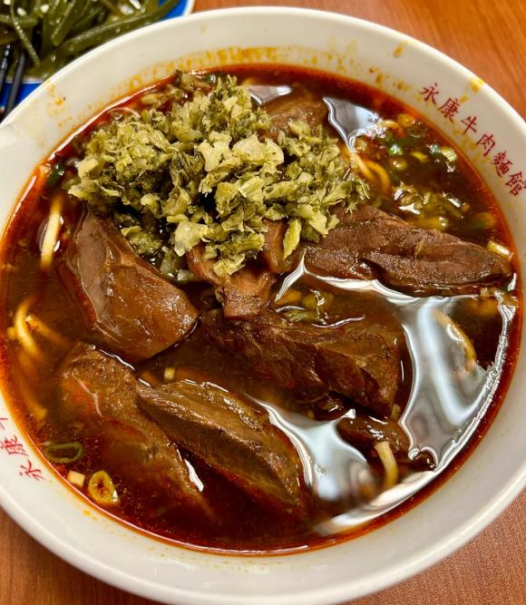 台北牛肉麵推介(圖片來源:小紅書@白娜娜娜娜) 台北牛肉麵推介(圖片來源:小紅書@白娜娜娜娜)