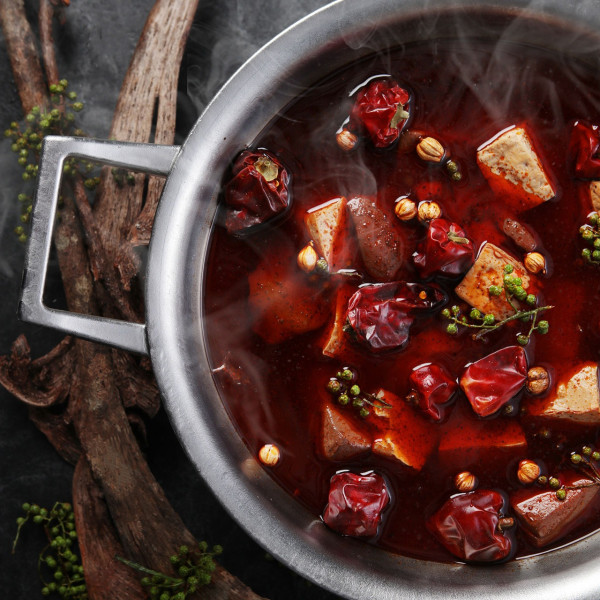 台北火鍋推薦(圖片來源:青花驕麻辣鍋) 台北火鍋推薦(圖片來源:青花驕麻辣鍋)