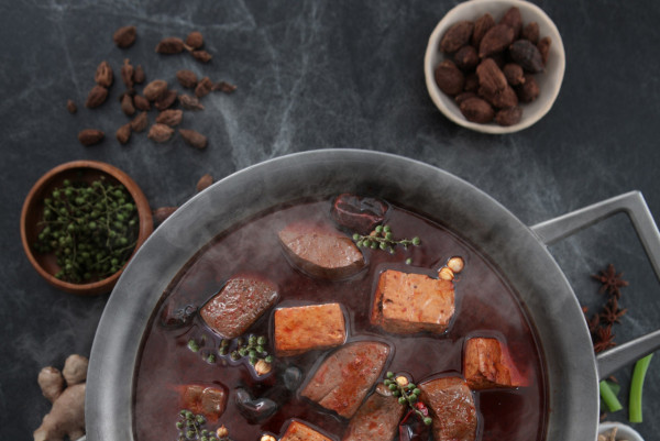 台北火鍋推薦(圖片來源:青花驕麻辣鍋) 台北火鍋推薦(圖片來源:青花驕麻辣鍋)