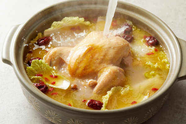 台北火鍋推薦(圖片來源:FB@如嬌 花膠雞.鍋物) 台北火鍋推薦(圖片來源:FB@如嬌 花膠雞.鍋物)