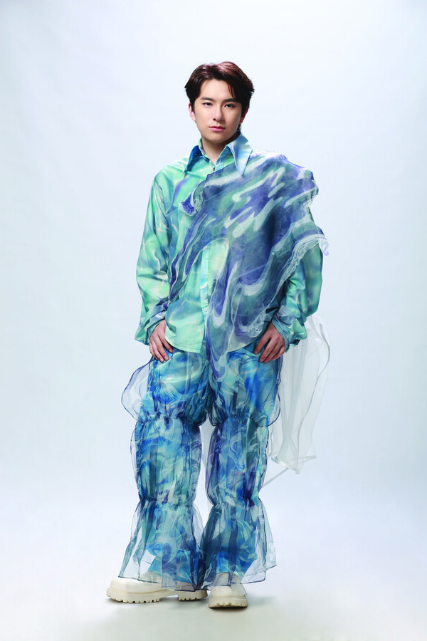 聲秀｜23歲胡子貝Matt江蘇人背景起底！城市大學研究生擁內地認證十級鋼琴造詣