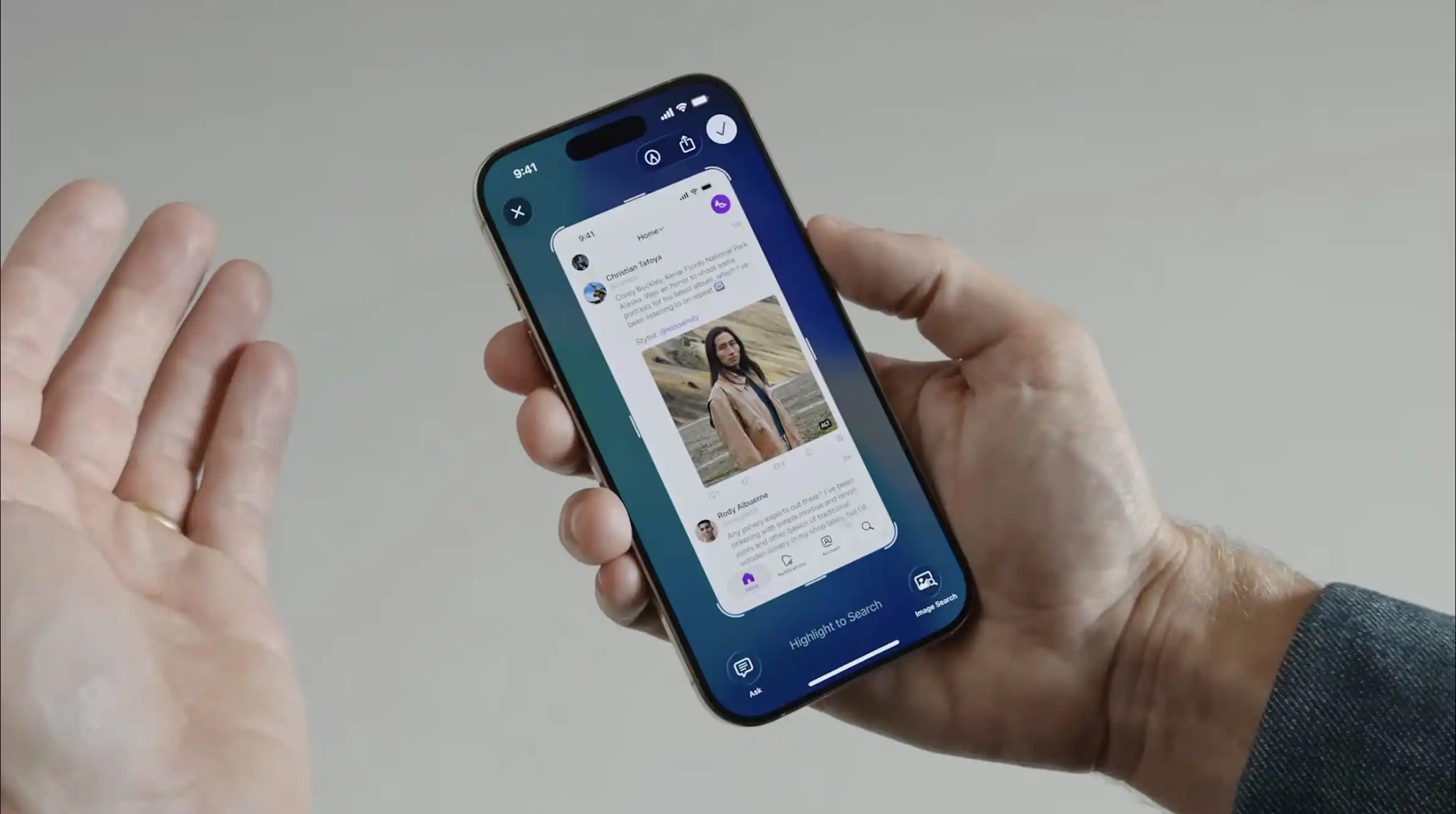 Apple iOS 26公測版料本周發布 全新「液態玻璃」設計成焦點