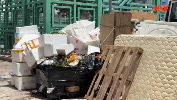 元朗屋邨垃圾站淪災難級「臭味炸彈」 遍地紙皮廚餘惡臭轟天！居民苦不堪言