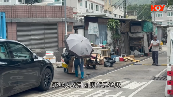 元朗屋邨垃圾站惡臭衝天 紙皮廚餘堆積如山 災難級場面困擾居民