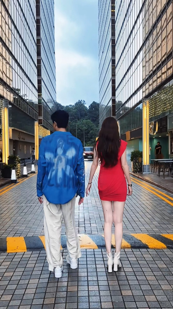 執法者們｜蔡潔黃宗澤拍短視頻吸逾100萬點擊 一個動作令地下情緋聞再升溫