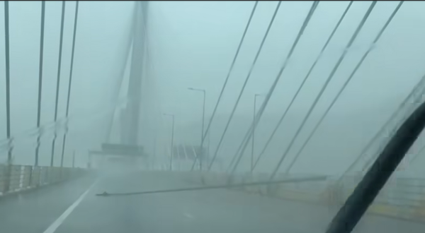 颱風韋帕｜乘客10號波call的士 司機斥過海85折痴線 網民留意目的地勸體諒