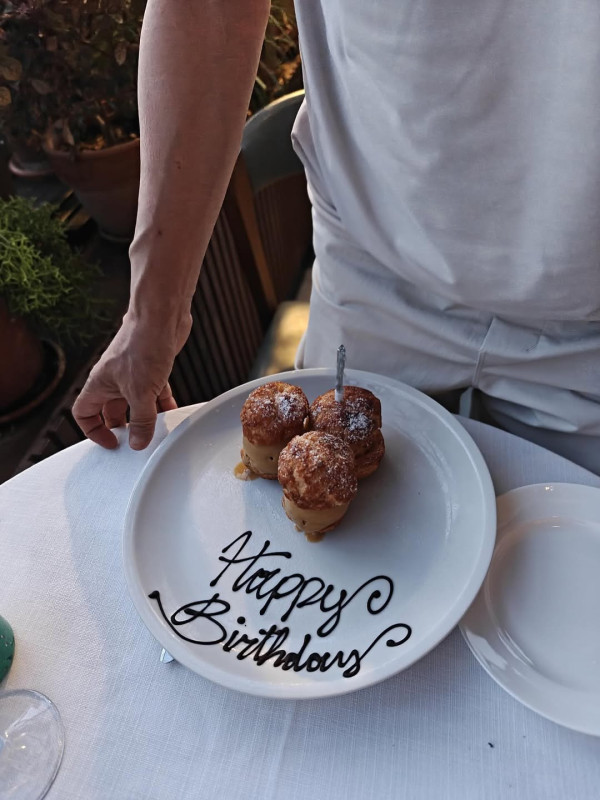 前港姐冠軍翁嘉穗歐遊遺失電話行李 教1招倫敦機場快速尋失物 