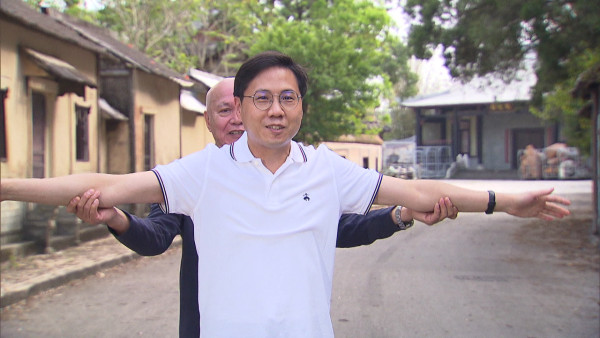 真相猜‧情‧尋｜方東昇拆解李小龍猝死之謎 死因庭內部文件首曝光！醫生親述多個「不尋常」