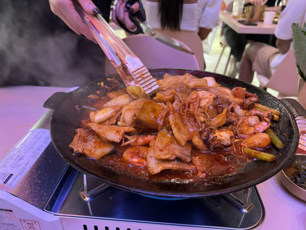 中環新開Oppa主理韓國餐廳 Fusion芝士火鍋燒肉＋韓牛松露煲飯