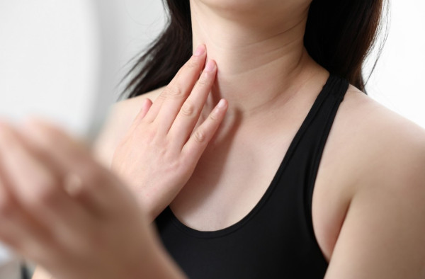 淋巴結腫大︱5歲男頸部生腫塊患末期癌症 營養師教吃3食物助抗癌