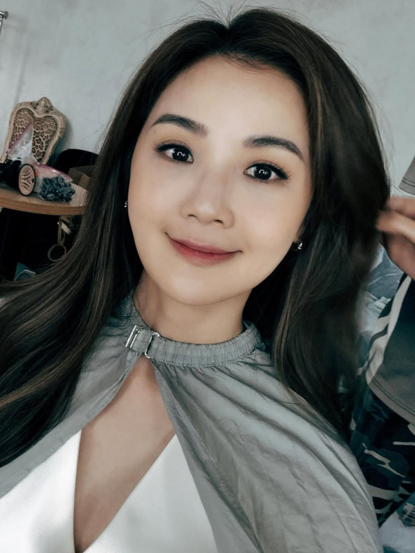 阿Sa結婚｜蔡卓妍經歷離婚分手仍然相信愛情 盤點4段戀愛史情路坎坷！姐弟戀修成正果