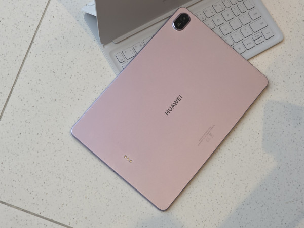 華為 MatePad 11.5 (2025) 現身 6.1mm 超薄紙質護眼視覺體驗