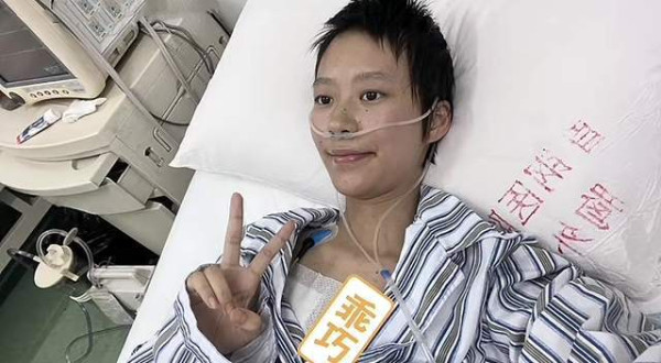 17歲確診骨癌女網紅病逝終年22歲  遺言：替我嚐新雪糕／附6大防癌食物