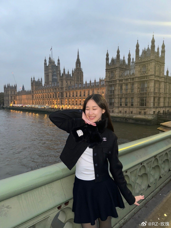 圖片來源︰微博@RZ-玫瑰。