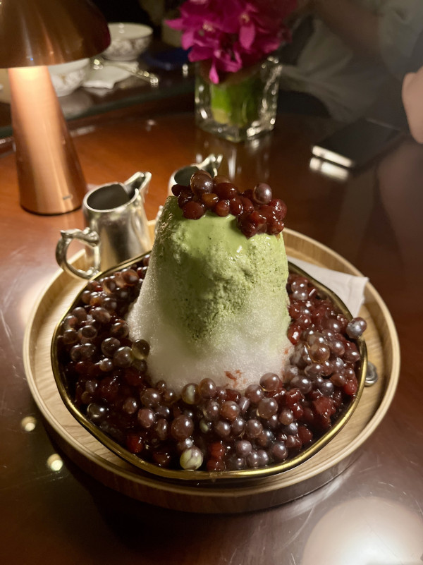 九龍香格里拉自助餐買二送一 任食避風塘炒龍蝦/燒乳鴿/燕窩蛋撻/刺身