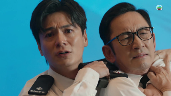 執法者們｜羅子溢1分半鐘零對白情緒爆發 演技大躍進含淚激動槍指吳啟華