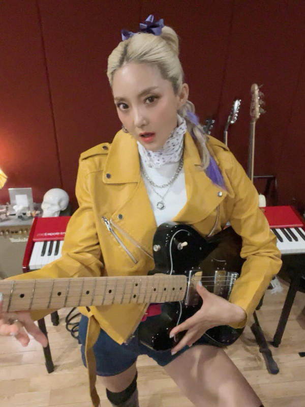 元祖級女團S.E.S.主唱BADA翻唱〈Golden〉（圖片來源：IG@bada0228）