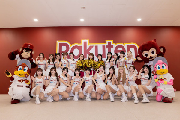 電腦節2025｜「樂天女孩」啦啦隊女神來港  電腦節大玩互動遊戲 入場同女神影相打卡！【多圖】