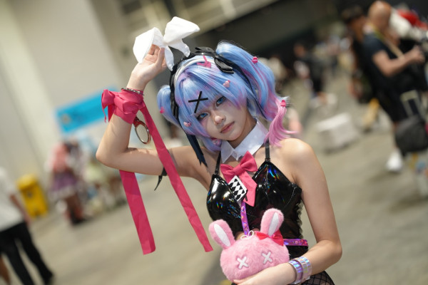 動漫節2025｜動漫節Cosplay靚相合集 hololive 初音兔子洞 妮姬【多圖】