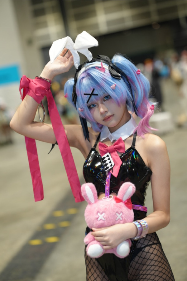 動漫節2025｜動漫節Cosplay靚相合集 hololive 初音兔子洞 妮姬【多圖】