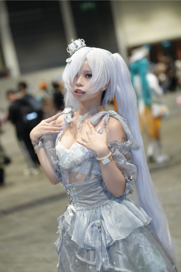 動漫節2025｜動漫節Cosplay靚相合集 hololive 初音兔子洞 妮姬【多圖】