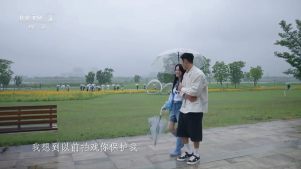阮經天陳喬恩17年後再合體（圖片來源：微博@阮經天）