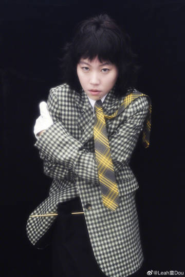 極似媽媽王菲(圖片來源:微博@Leah童Dou)