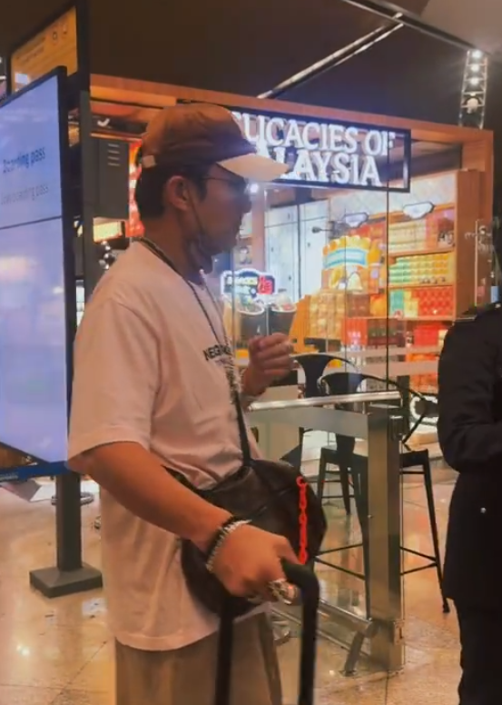 為見一面而選擇送機（圖片來源：小紅書@聰迷@Ella）