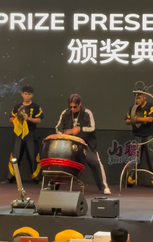 到新加坡出席醒獅活動（圖片來源：IG@joelshanchung）