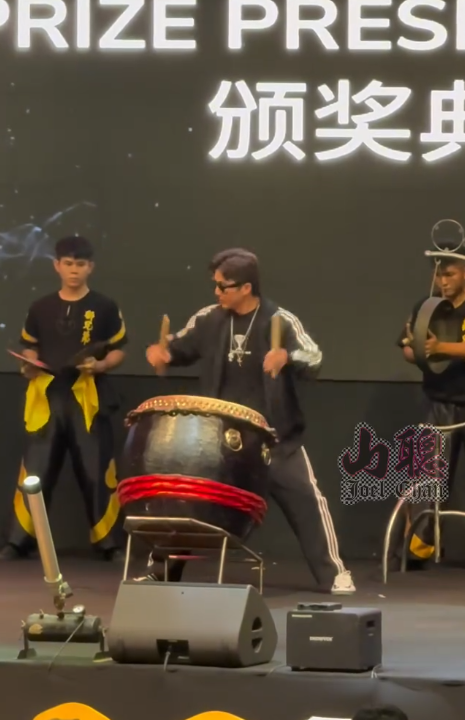 到新加坡出席醒獅活動（圖片來源：IG@joelshanchung）