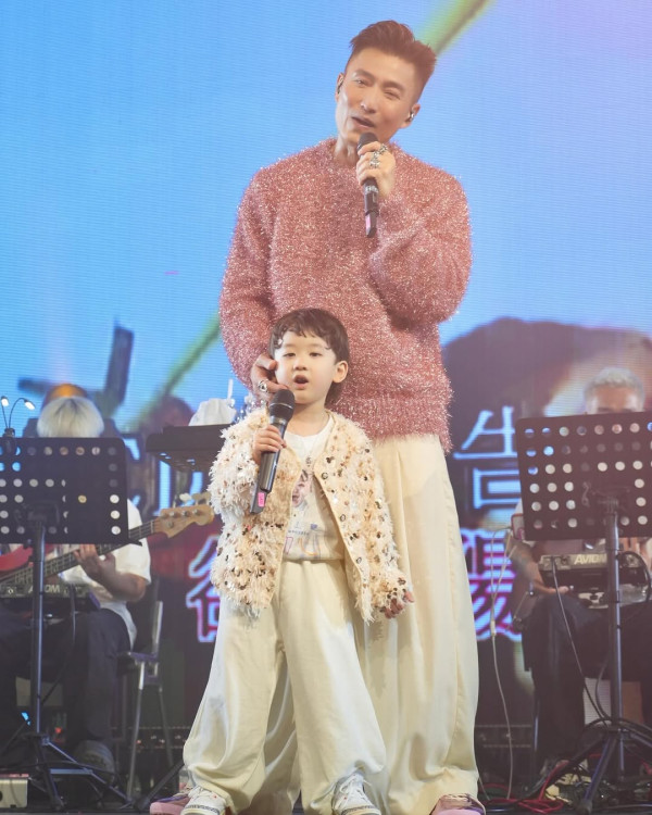 到新加坡出席醒獅活動（圖片來源：IG@joelshanchung）