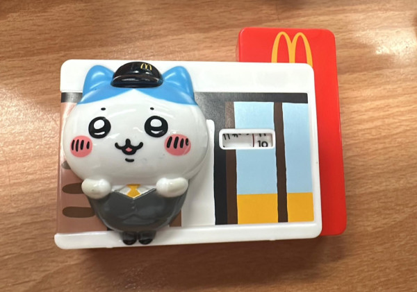 實測麥當勞App買CHIIKAWA開心樂園餐！比預期時間快咁多？網民意外搶先換到下期飛鼠玩具？
