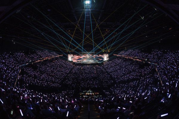 林憶蓮澳門演唱會2025｜金曲串起集體回憶引爆情感共嗚 淚崩：有我哋共同成長回憶