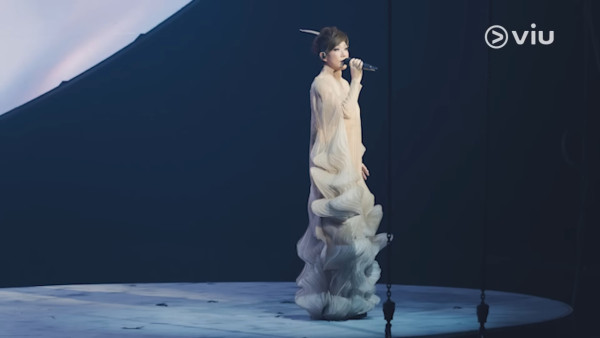 林憶蓮澳門演唱會2025｜金曲串起集體回憶引爆情感共嗚 淚崩：有我哋共同成長回憶