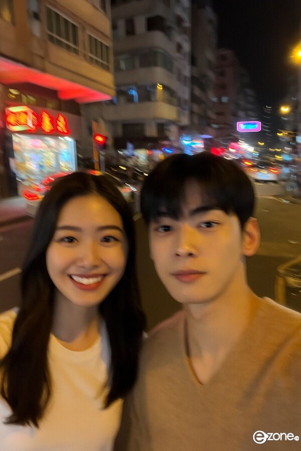 3步自製人氣大熱AI明星合照  附完整指令！輕鬆跟Lisa/車銀優/梁朝偉等偶像同框