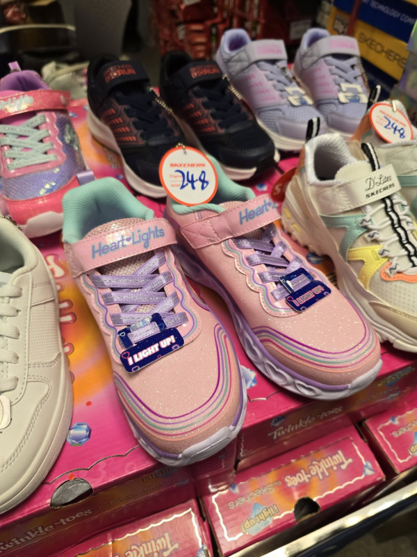 尖沙咀海港城開倉低至1折！休閒鞋KEEN/SKECHERS/Crocs+兒童圖書玩具$10起