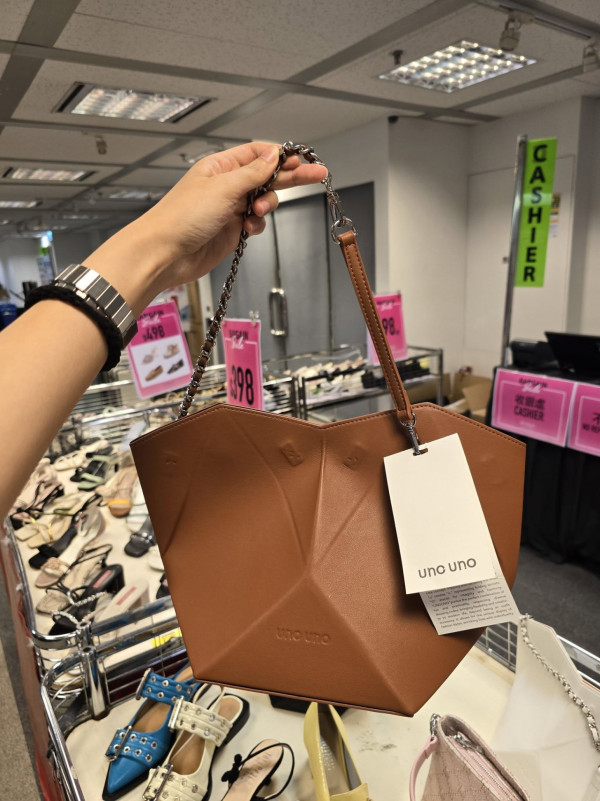 尖沙咀海港城開倉低至1折！休閒鞋KEEN/SKECHERS/Crocs+兒童圖書玩具$10起