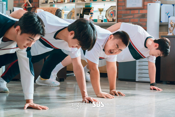 TRY：我們成為奇蹟Netflix（圖片來源：IG@sbsdrama.official）