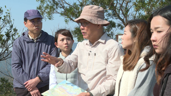 八仙嶺山火案｜調查小組主席郭Sir親揭事後搜獲「煙盒腰包」 山火調查報告首曝光