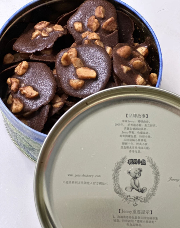 內地旅客來港買這些！香港8大必買手信清單：冰箱貼/線香變人氣之選